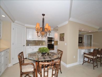 Naples Condo 919369