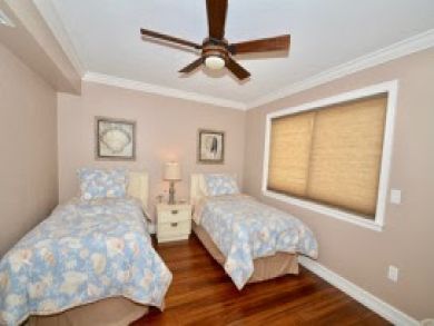 Naples Condo 919371