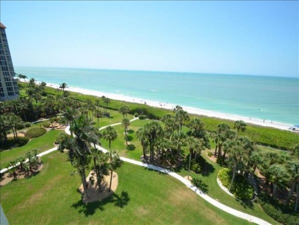 Stunning Gulf Front Vacation Condo Naples Florida