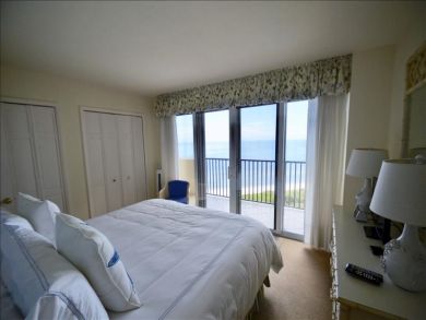 Naples Condo 919373