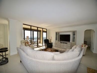 Naples Condo 919374