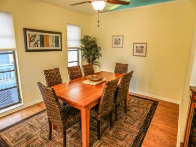 Walk to Beach 5 Bedroom Vacation Home in Fort Myers