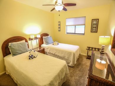Walk to Beach 5 Bedroom Vacation Home in Fort Myers