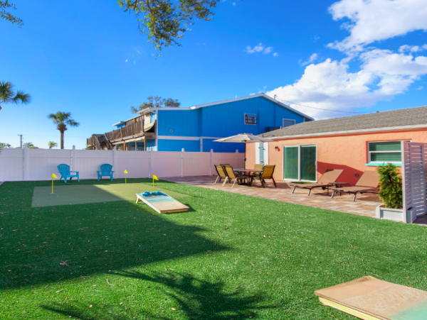 Perfectly located Duplex, sleeps 12 Fort Myers Beach