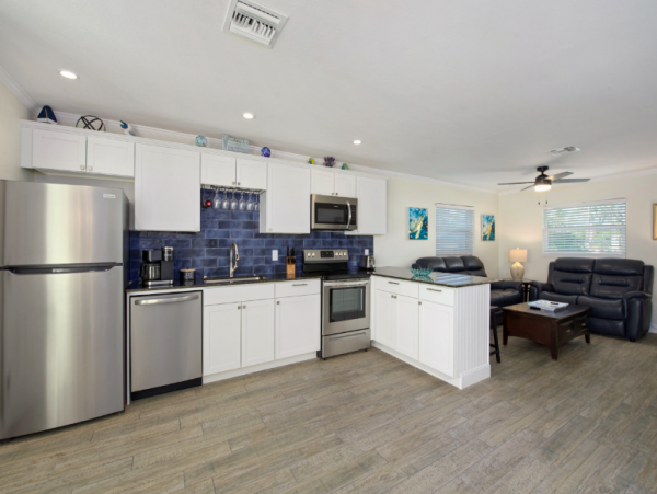 Perfectly located Duplex, sleeps 12 Fort Myers Beach