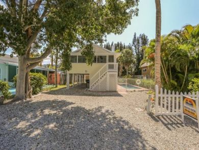 Fort Myers 3 Bedroom Vacation Home with Private Pool