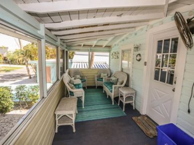 Fort Myers 3 Bedroom Vacation Home with Private Pool