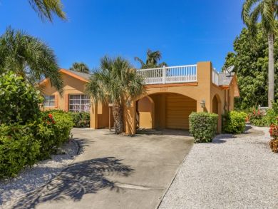 Fort Myers Beach Accommodation Sleeps Eight