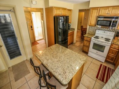 Fort Myers Beach Accommodation Sleeps Eight