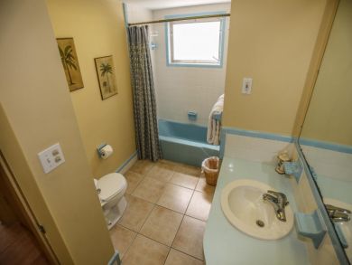 Fort Myers Beach Accommodation Sleeps Eight
