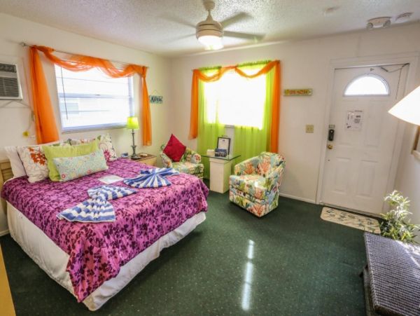Four Separate Bedroom Fort Myers Vacation Home