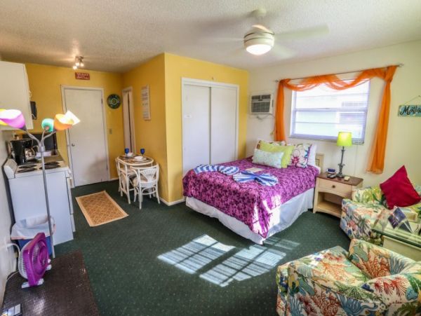 Four Separate Bedroom Fort Myers Vacation Home