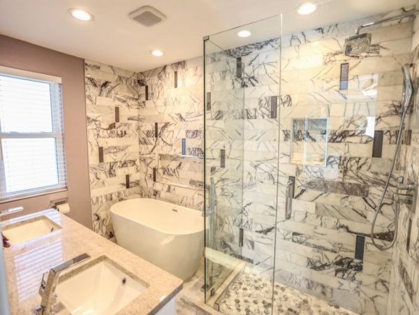 Fort Myers Vacation Home Sleeps Six Guests Walk To Beach