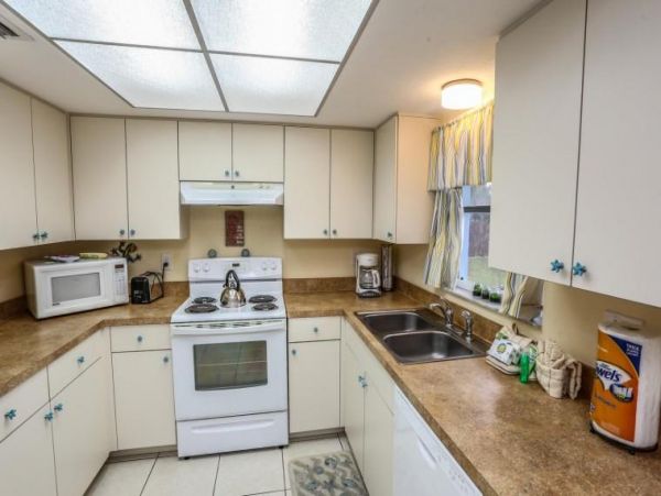 Charming 4 Bedroom Vacation Rental in Fort Myers Beach