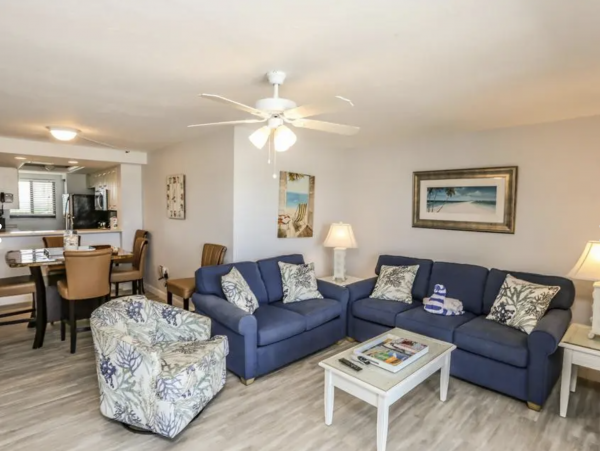 Fort Myers Beachfront Vacation Condo.