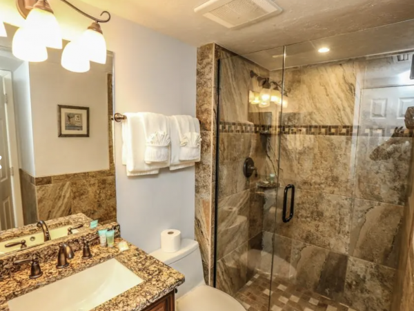 Fort Myers Beachfront Vacation Condo.