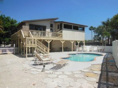 WOW no Roads to Cross to Get to the Beach a Rare Beach House