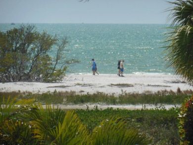 WOW no Roads to Cross to Get to the Beach a Rare Beach House