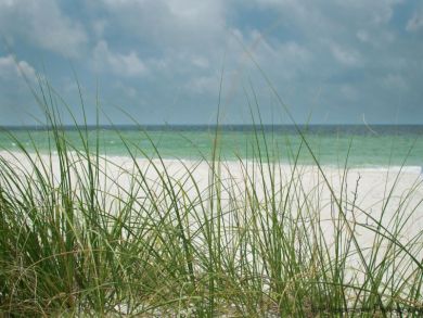 Fort Myers Beach Cozy One Bedroom Vacation Duplex