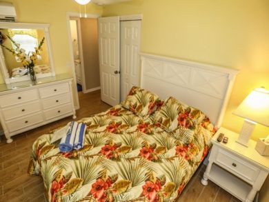 Fort Myers Home 919562