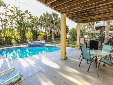 Fort Myers Home 919564
