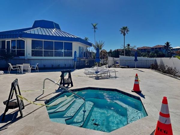 Fort Myers Beach Vacation Rental – Estero Bay Waterfront Condo with Resort Amenities