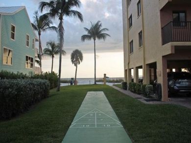 Fort Myers Condo 919660