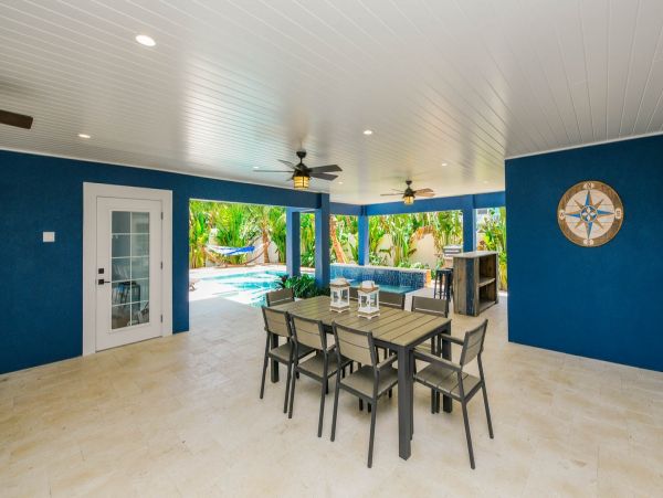 Anna Maria Island 5 Bedroom Luxury Pool Vacation Home
