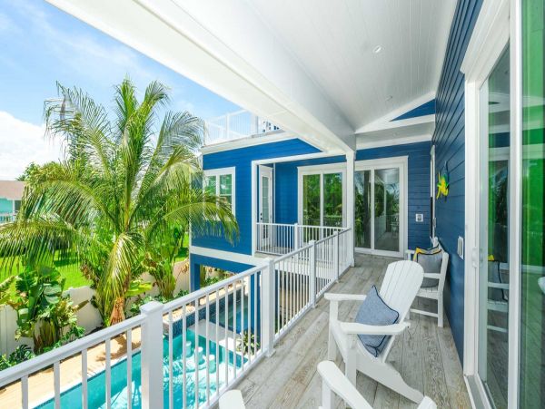 Anna Maria Island 5 Bedroom Luxury Pool Vacation Home