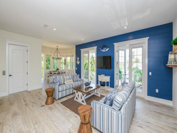 Anna Maria Island 5 Bedroom Luxury Pool Vacation Home