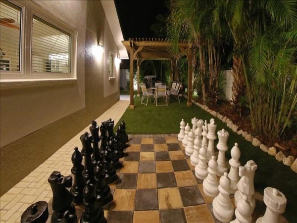 Four Bedroom Vacation Rental Home with Private Pool in Holmes Beach