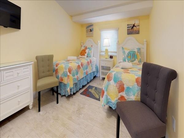 Four Bedroom Vacation Rental Home with Private Pool in Holmes Beach