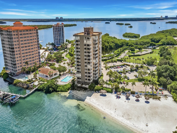 Views Views Views Amazing New Arrival in Fort Myers Beach