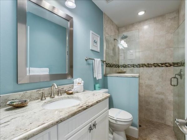 Charming Duplex for Rent on Holmes Beach Sleeps Six Guests