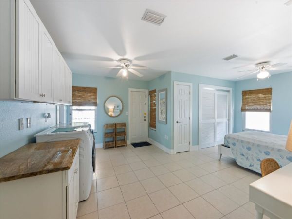 Anna Maria Island Holmes Beach Home 919735