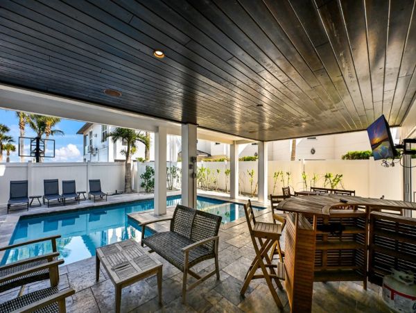 Luxury Anna Maria Island Vacation Rental - Florida Gulf Coast Bayfront Home