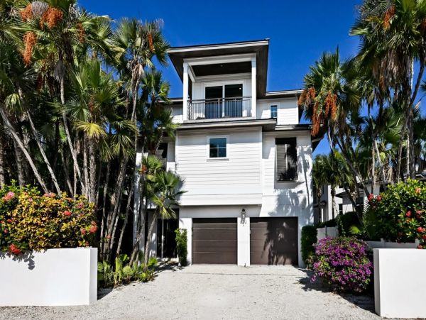 Luxury Anna Maria Island Vacation Rental - Florida Gulf Coast Bayfront Home