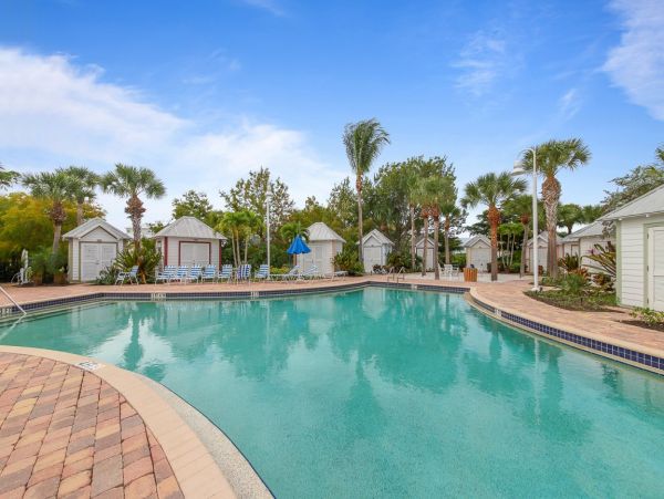 Charming Vacation Rental Home with Pool 8 Guests in Placida