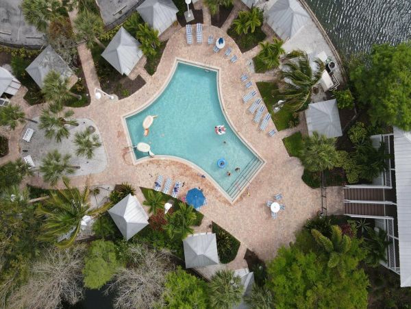 Charming Vacation Rental Home with Pool 8 Guests in Placida