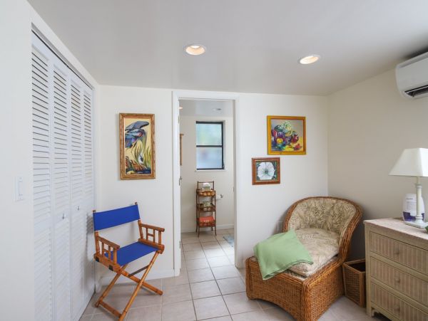 Boca Grande 4 Bedroom Pool Home Sleeps 8 Walk to Beach