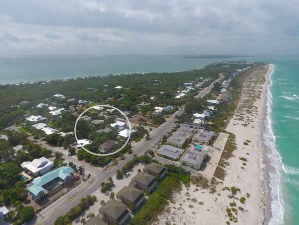 Boca Grande 4 Bedroom Pool Home Sleeps 8 Walk to Beach