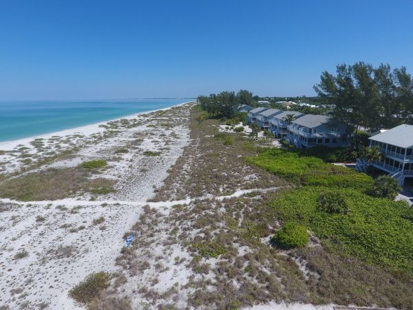 Spectacular Views Boca Grande Vacation Rental on Beach