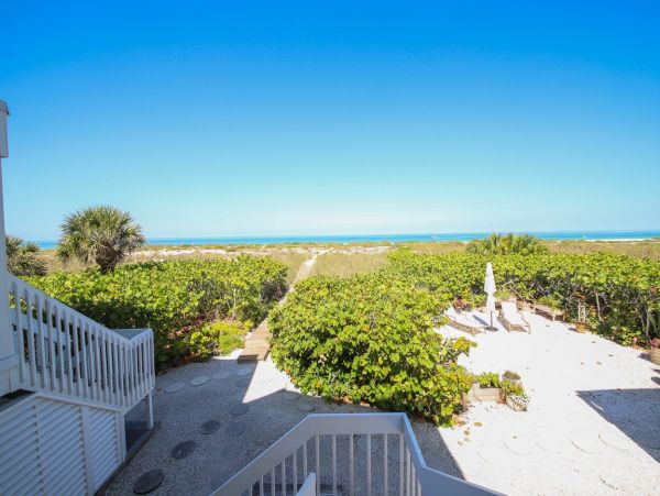 Spectacular Views Boca Grande Vacation Rental on Beach