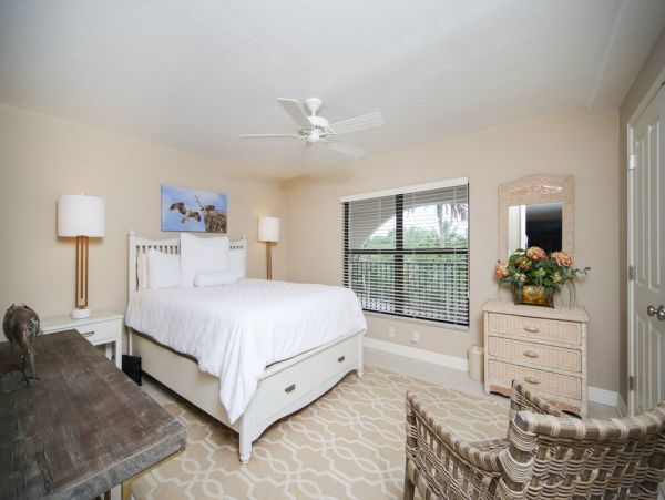 Beautiful Boca Grande Vacation Condo With Communal Pool