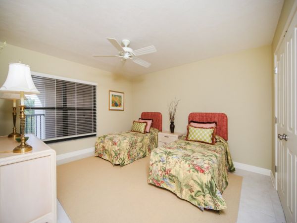 Beautiful Boca Grande Vacation Condo With Communal Pool