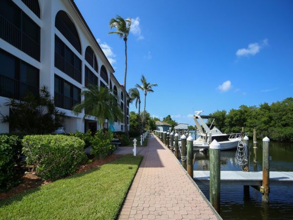 Beautiful Boca Grande Vacation Condo With Communal Pool