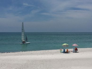 Longboat Key Cozy Beachfront Studio