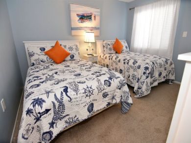 Sanibel Island Two Bedroom Vacation Condo Beachfront