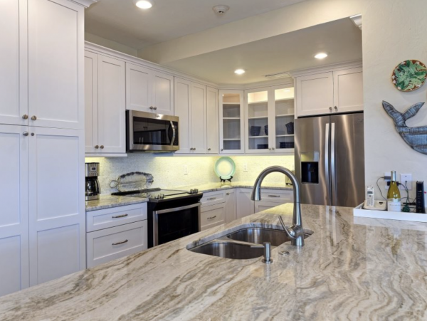 Sanibel 3 Bedroom Condo Sleeps 6 Partial Gulf View & Pool