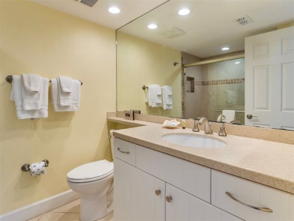 Beachfront Three Bedroom Penthouse in Sanibel